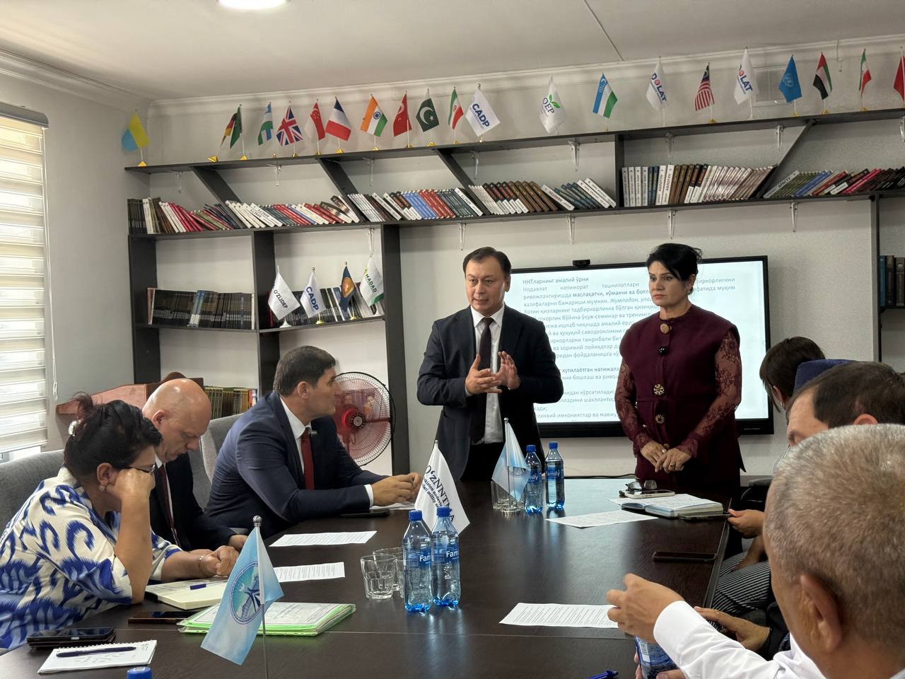 NURAFSHON SHAHRIDA NODAVLAT NOTIJORAT TASHKILOT TAJRIBASI ALMASHILDI: «AYOLLAR TADBIRKORLIGINI RIVOJLANTIRISHDA NNTlARNING AMALIY OʻRNI» MAVZUSIDA SEMINAR